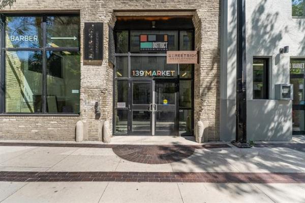 Home Photo - 216-139 Market Avenue