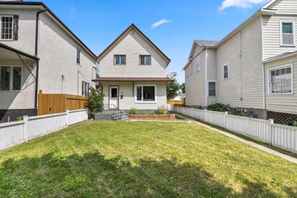 Home Photo - 39 Cobourg Avenue