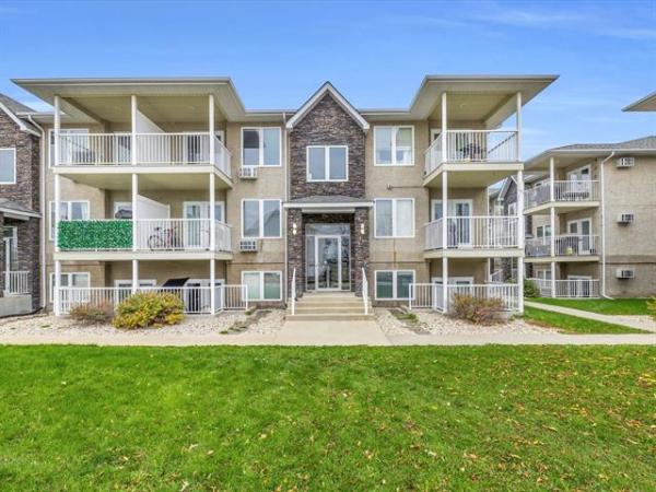 Home Photo - 23-37 Willow Street