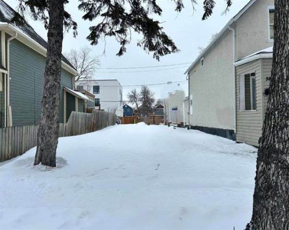 Home Photo - 391 Elgin Avenue