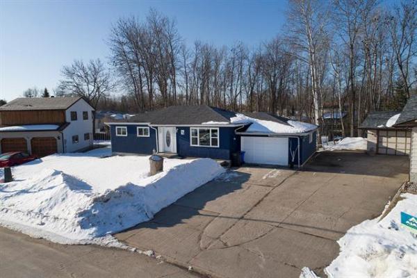 Home Photo - 30 Devonshire Avenue