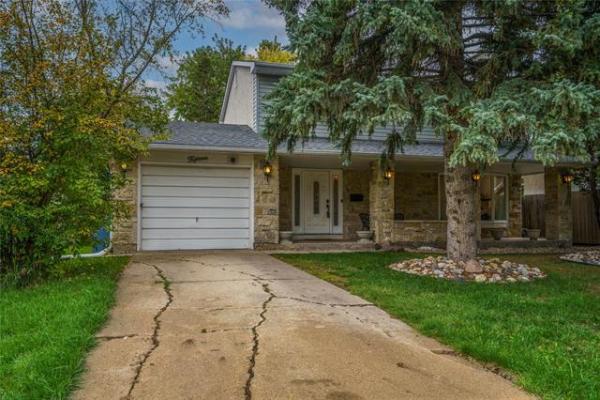 Home Photo - 15 Rochester Avenue