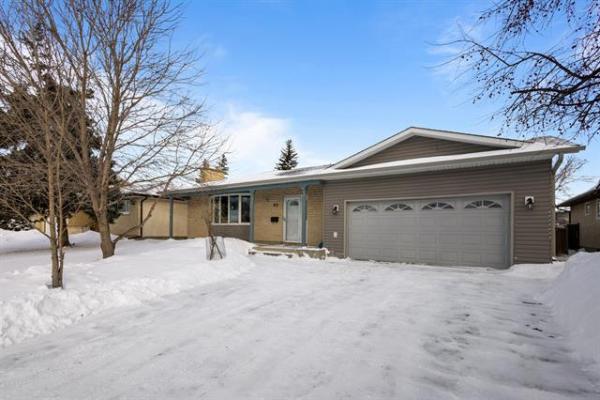 Home Photo - 35 Claus Bay