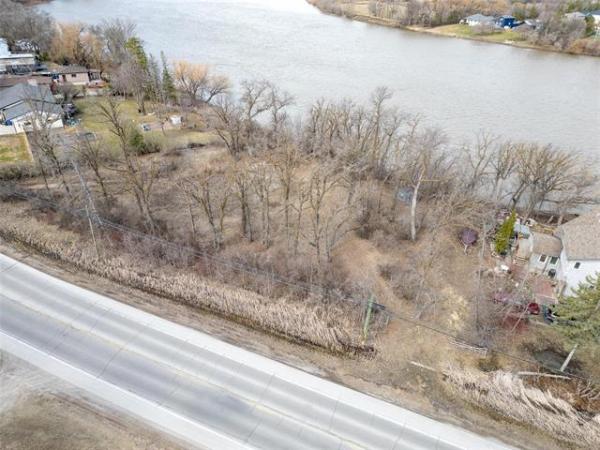 Home Photo - 3358 Henderson Highway