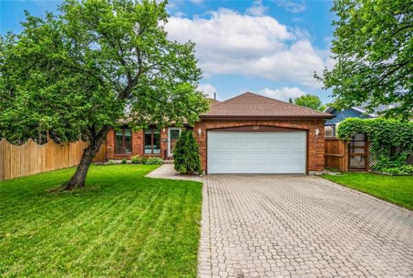 Home Photo - 115 Uxbridge Road