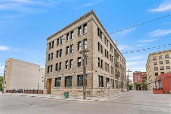 Home Photo - 101-110 James Avenue