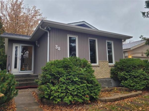 home photo - 38 Sheridan Place