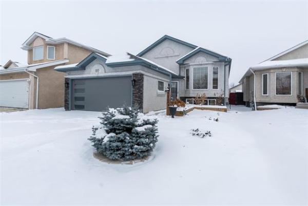 Home Photo - 110 Gateside Way