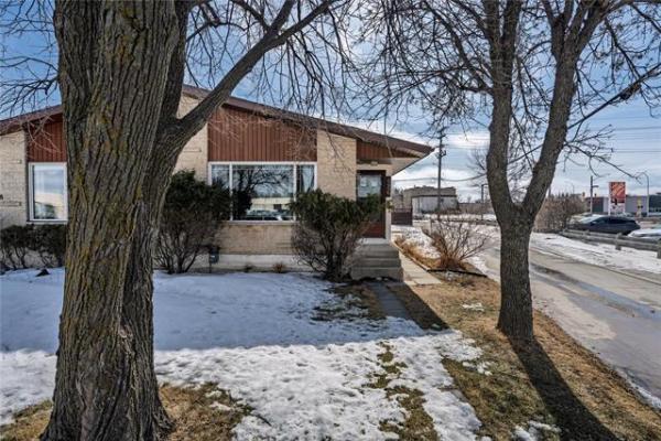 Home Photo - 426 Beliveau Road