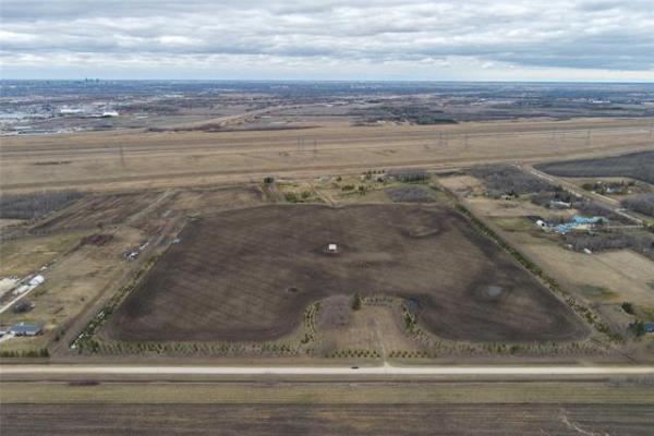 Home Photo - 63122 Lornehill 22E Road