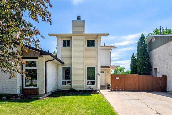 Home Photo - 20 Callum Crescent
