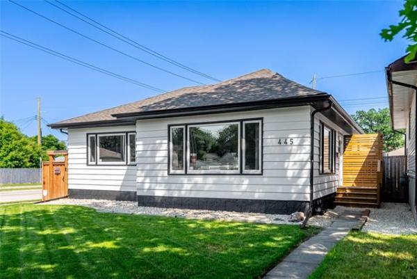 Home Photo - 445 Roseberry Street