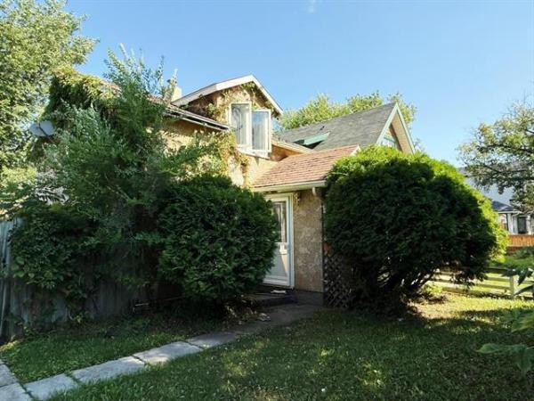 Home Photo - 37 Pilgrim Avenue