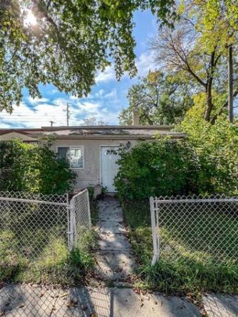 Home Photo - 2062 Gallagher Avenue