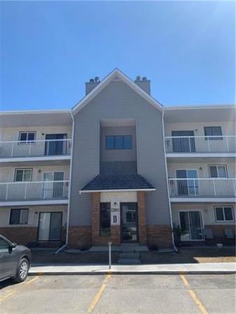 Home Photo - 4204-120 Plaza Drive