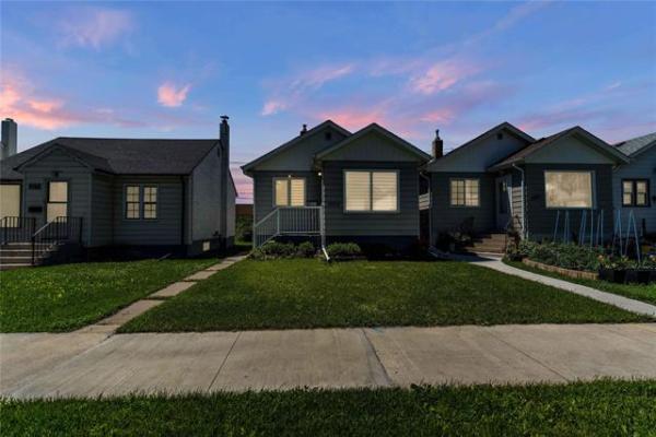 Home Photo - 1000 Strathcona Street