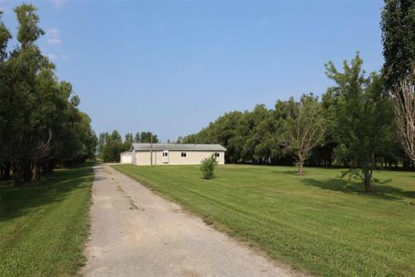 Home Photo - 71026 WILLOWDALE 29E Road