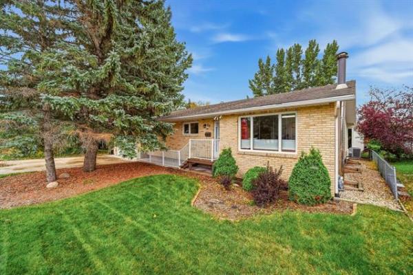 Home Photo - 84 2ND Street