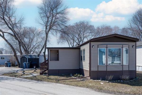 Home Photo - 8 Silverdale Crescent