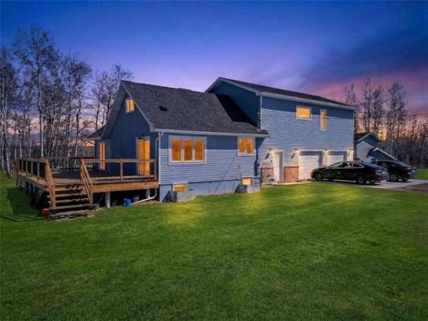 Home Photo - 42093 41E Road