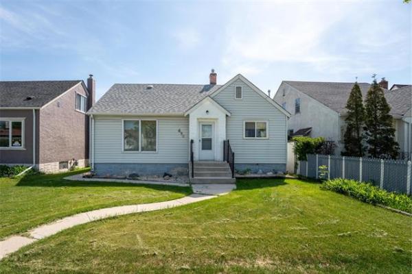 Home Photo - 498 Inkster Boulevard
