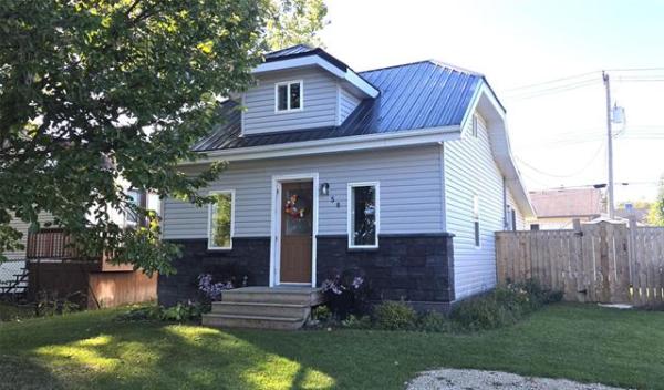 Home Photo - 158 James Avenue