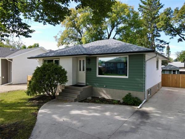 Home Photo - 32 St Elmo Road