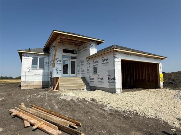 Home Photo - 21 Willow Lane