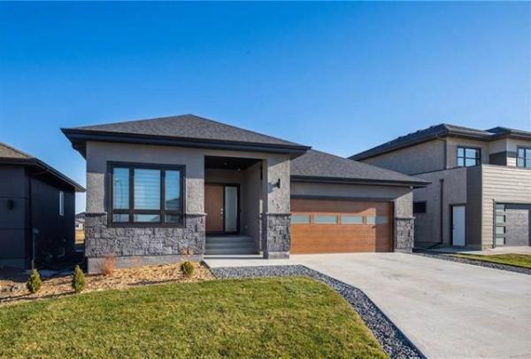 Home Photo - 15 Windflower Road