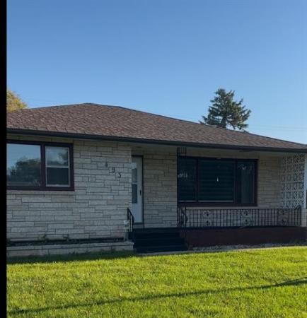 Home Photo - 493 KILBRIDE Avenue