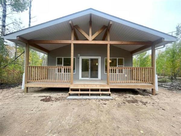 Home Photo - 1 Eastland Road