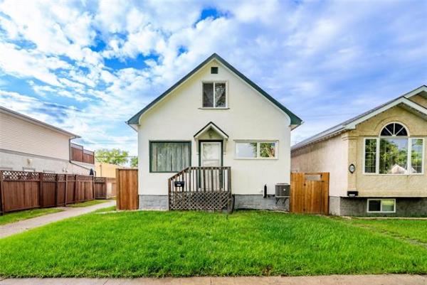 Home Photo - 117 Melrose Avenue