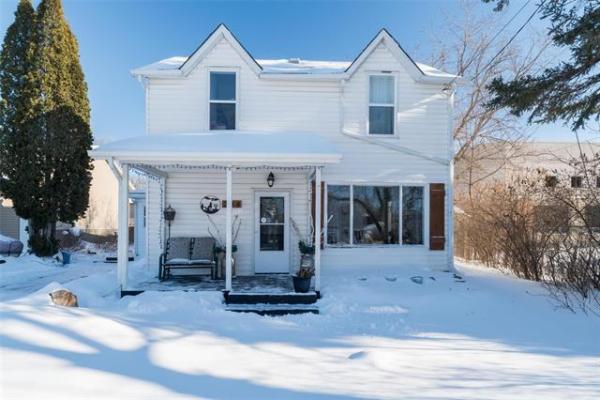 Home Photo - 208 Main Street