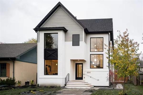 home photo - 444 Waverley Street