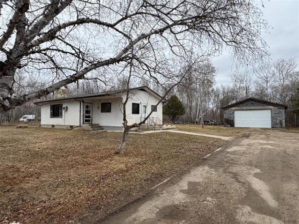 Home Photo - 11 SINCLAIR Street