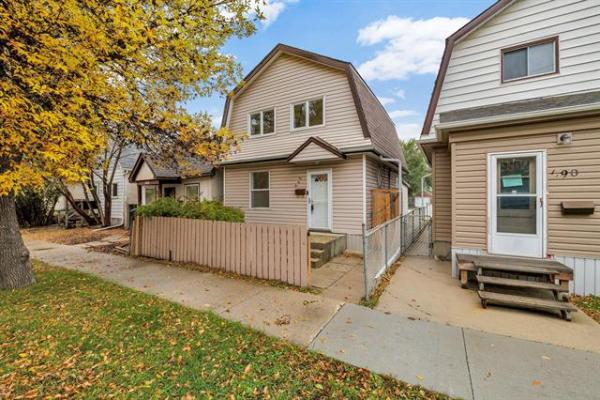 Home Photo - 688 Redwood Avenue