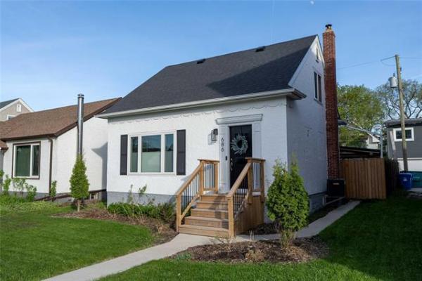 Home Photo - 686 Fleet Avenue