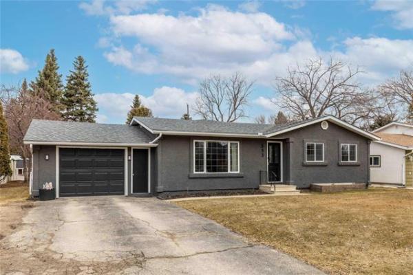 Home Photo - 553 Reimer Avenue