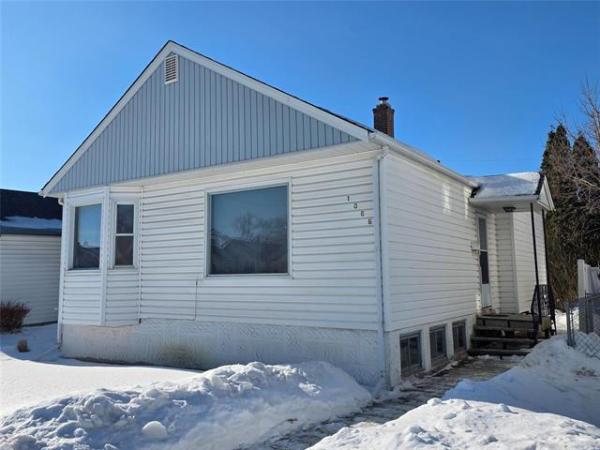 Home Photo - 1066 Downing Street