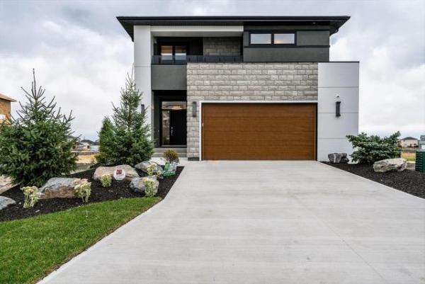 Home Photo - 19 Raven Road