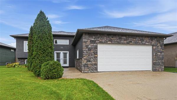 Home Photo - 35 Hampton Drive