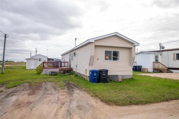 Home Photo - 27 Trailer Court Road