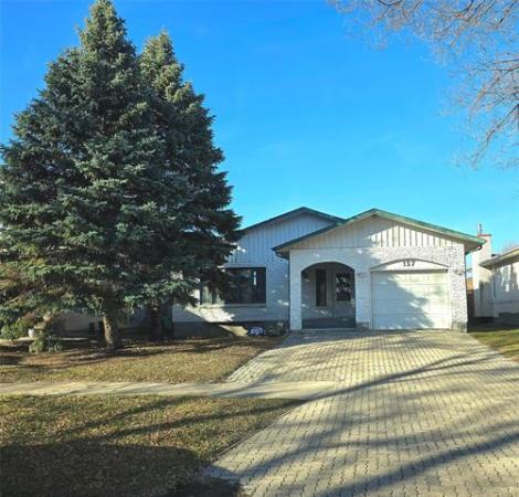 Home Photo - 137 Birchbark Bay