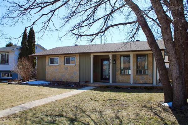 Home Photo - 58 Robertson Crescent