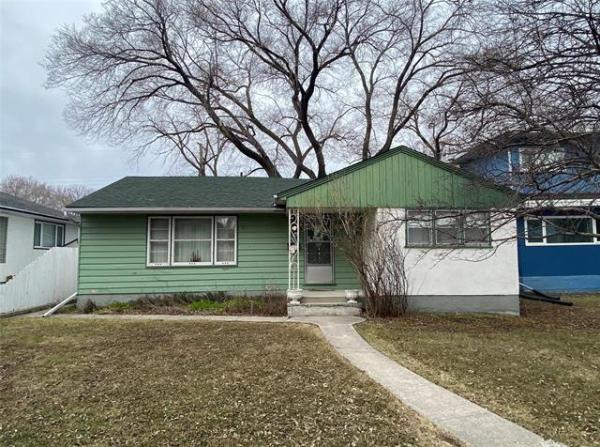 Home Photo - 655 Niagara Street