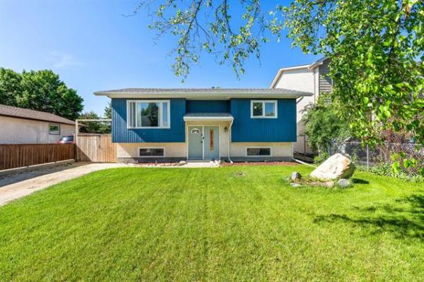 Home Photo - 544 Dufferin Avenue