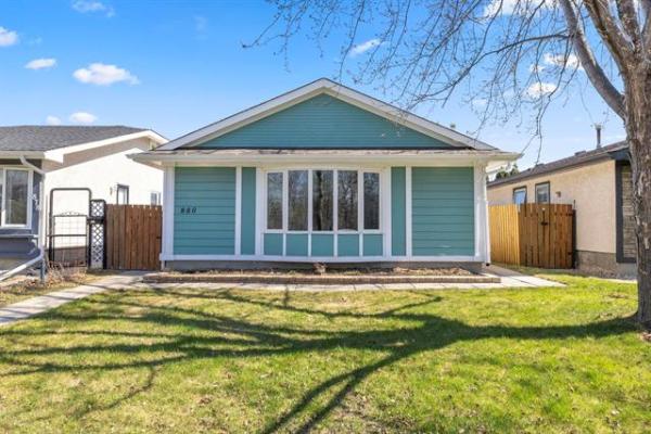 Home Photo - 880 Greencrest Avenue