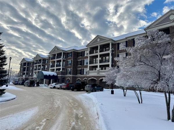 home photo - 318-40 Dunkirk Drive