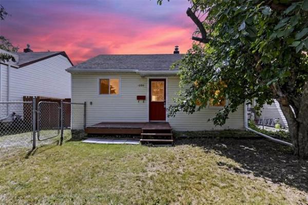 Home Photo - 1880 McDermot Avenue