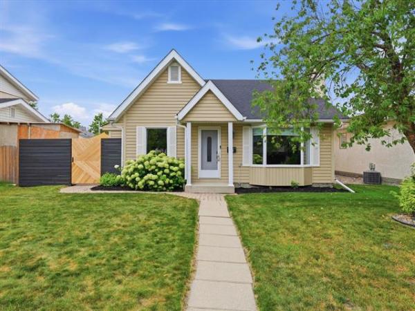 Home Photo - 202 Whiteway Road